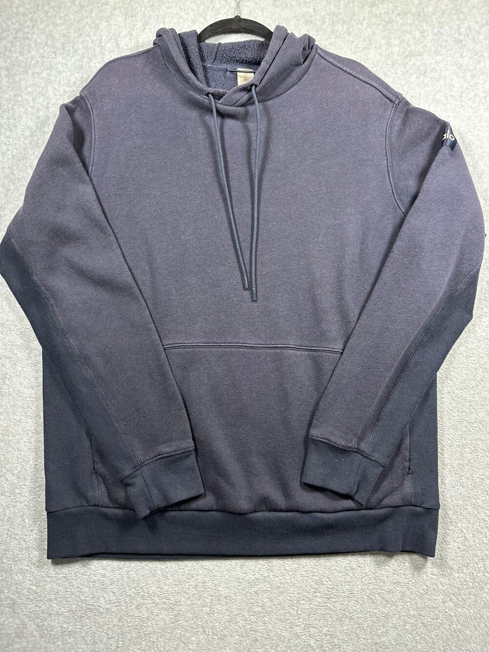 Alo Yoga Sweatshirt Pullover Hoodie Men's Est. M/L Blue